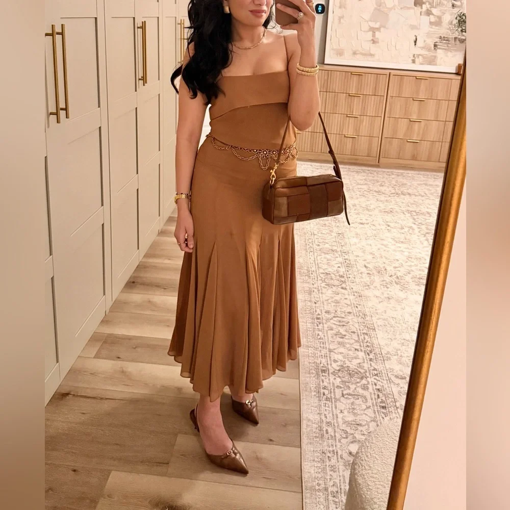 H&M NWT spaghetti strap flowy hem midi dress mesh chiffon, fully lined - Picture 3 of 7